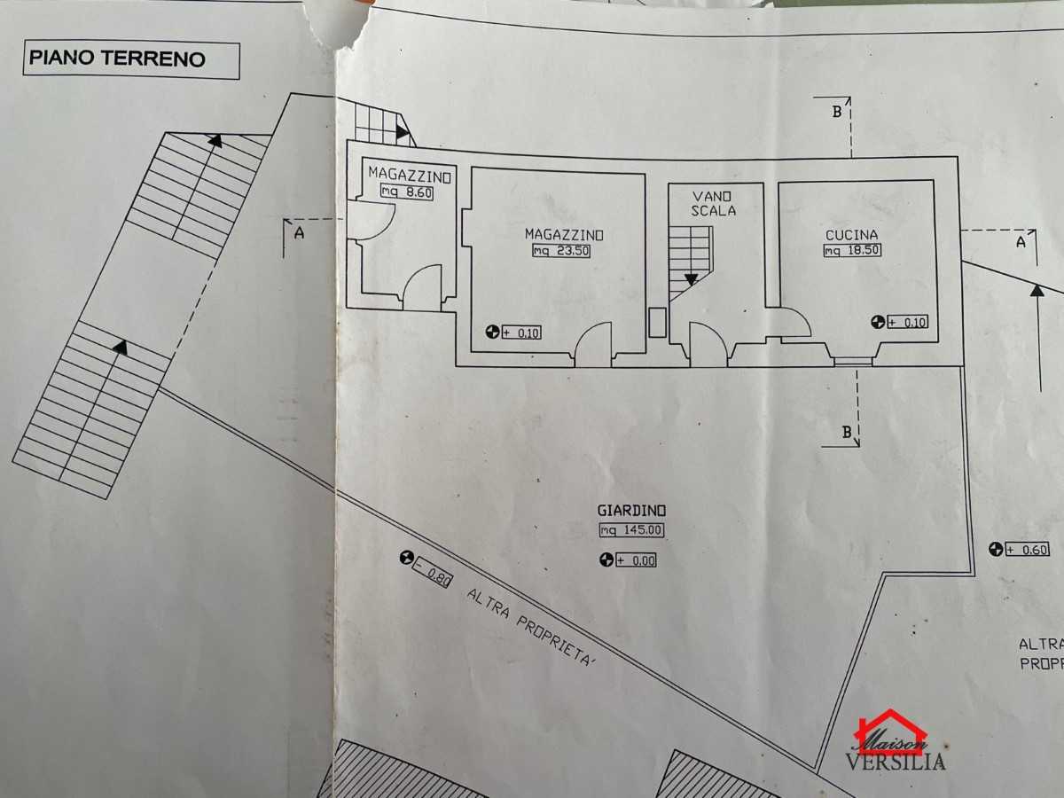 appartamento in vendita a Carrara in zona Bergiola