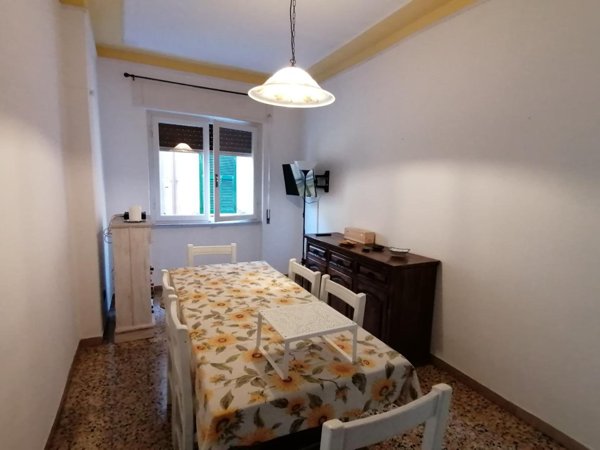 appartamento in vendita a Carrara in zona Centro Città