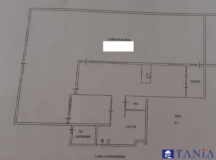 casa indipendente in vendita a Carrara in zona Marina di Carrara