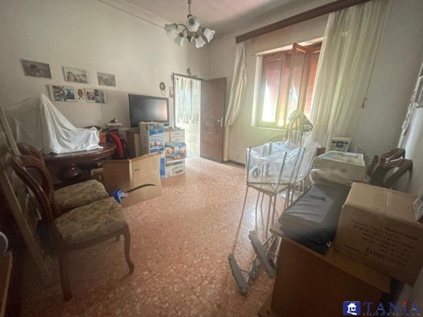appartamento in vendita a Carrara in zona Avenza