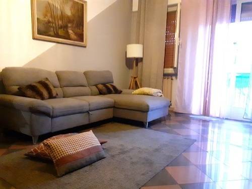 appartamento in vendita a Carrara in zona Avenza
