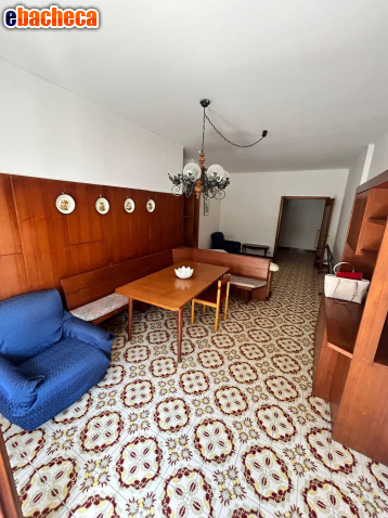 appartamento in vendita a Carrara in zona Avenza