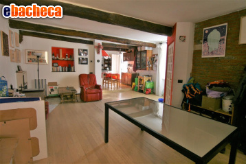 appartamento in vendita a Carrara in zona Centro Città