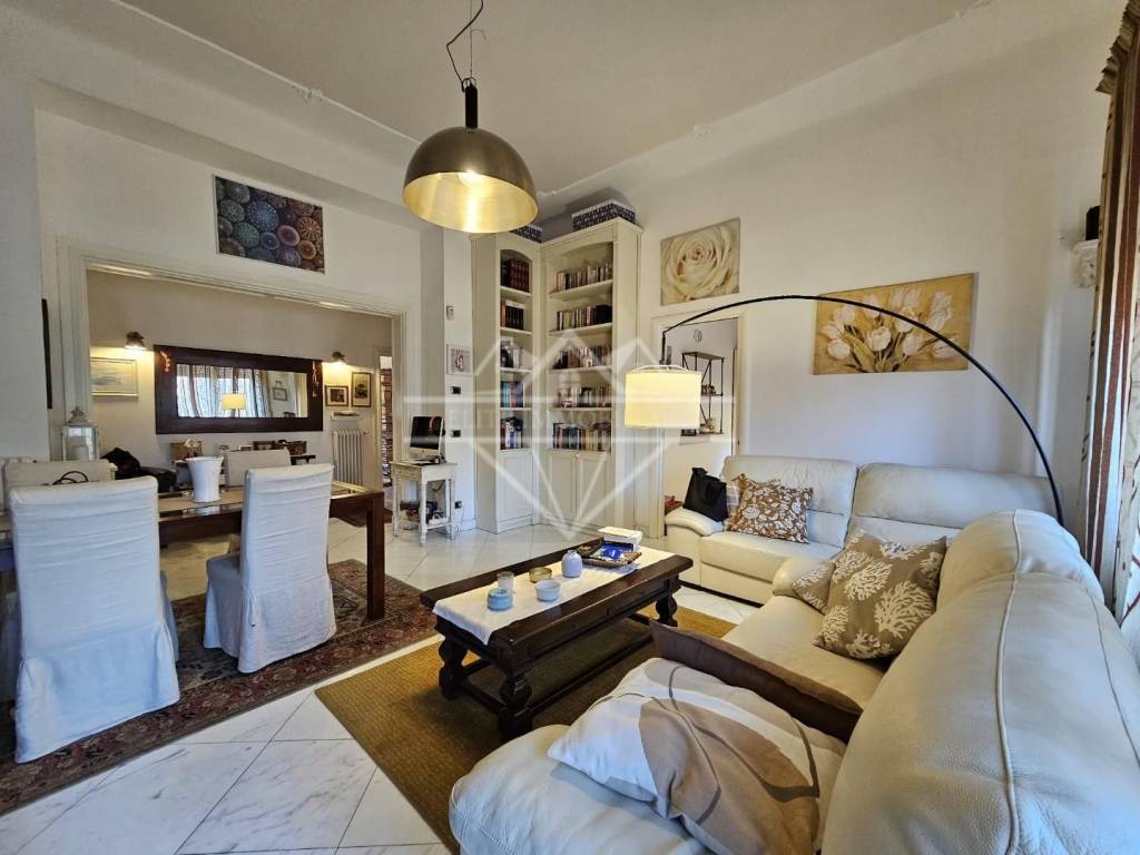 appartamento in vendita a Carrara