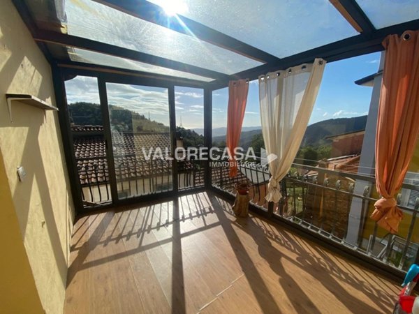casa indipendente in vendita a Carrara in zona Sorgnano