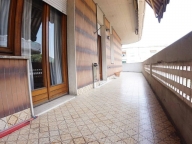 appartamento in vendita a Carrara in zona Avenza