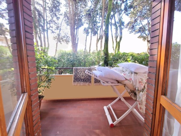appartamento in vendita a Carrara in zona Marina di Carrara