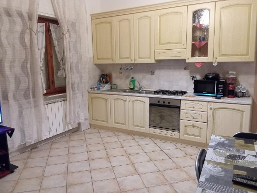 casa indipendente in vendita a Carrara in zona Gildona
