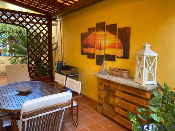 appartamento in vendita a Carrara