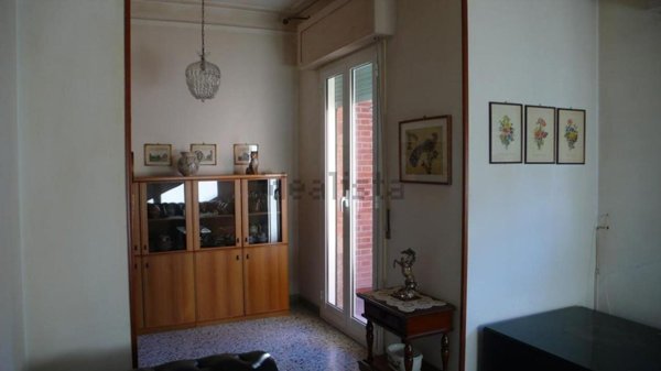 appartamento in vendita a Carrara in zona Bonascola