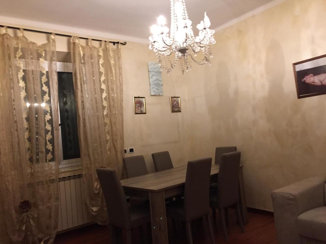appartamento in vendita a Carrara in zona Marina di Carrara