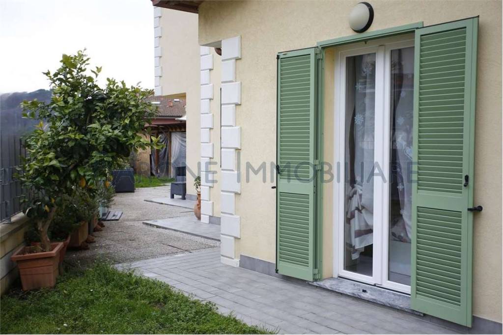 appartamento in vendita a Carrara