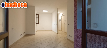 appartamento in vendita a Carrara in zona Avenza