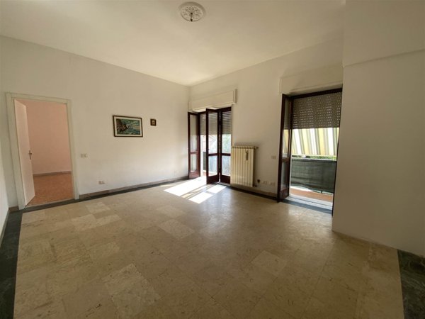 appartamento in vendita a Carrara