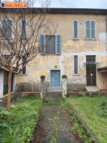 appartamento in vendita a Carrara in zona Marina di Carrara