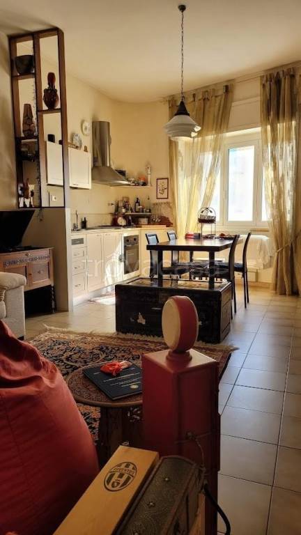 appartamento in vendita a Carrara in zona Centro Città