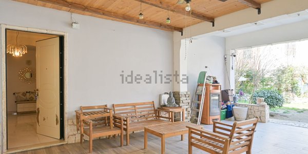 pentavano in vendita a Carrara