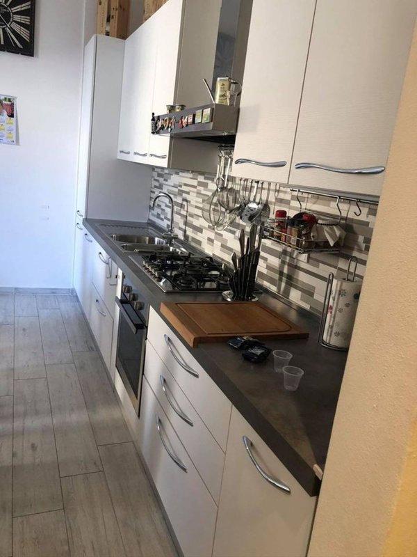 casa indipendente in vendita a Carrara in zona Marina di Carrara