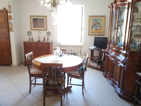 appartamento in vendita a Carrara