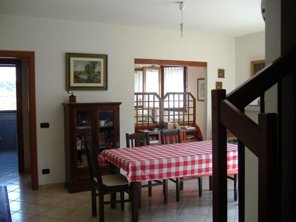 appartamento in vendita a Carrara in zona Centro Città
