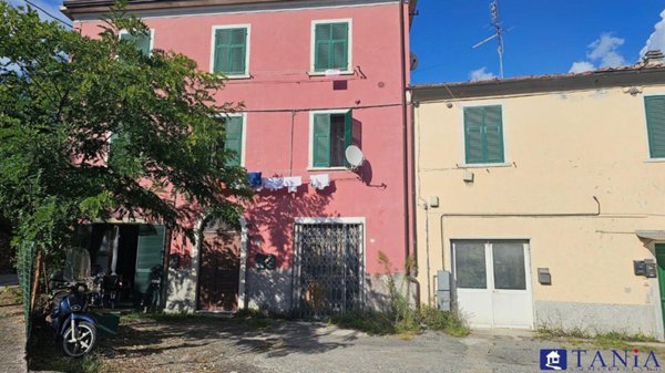 appartamento in vendita a Carrara