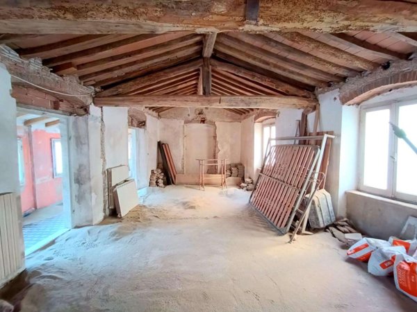 appartamento in vendita a Carrara