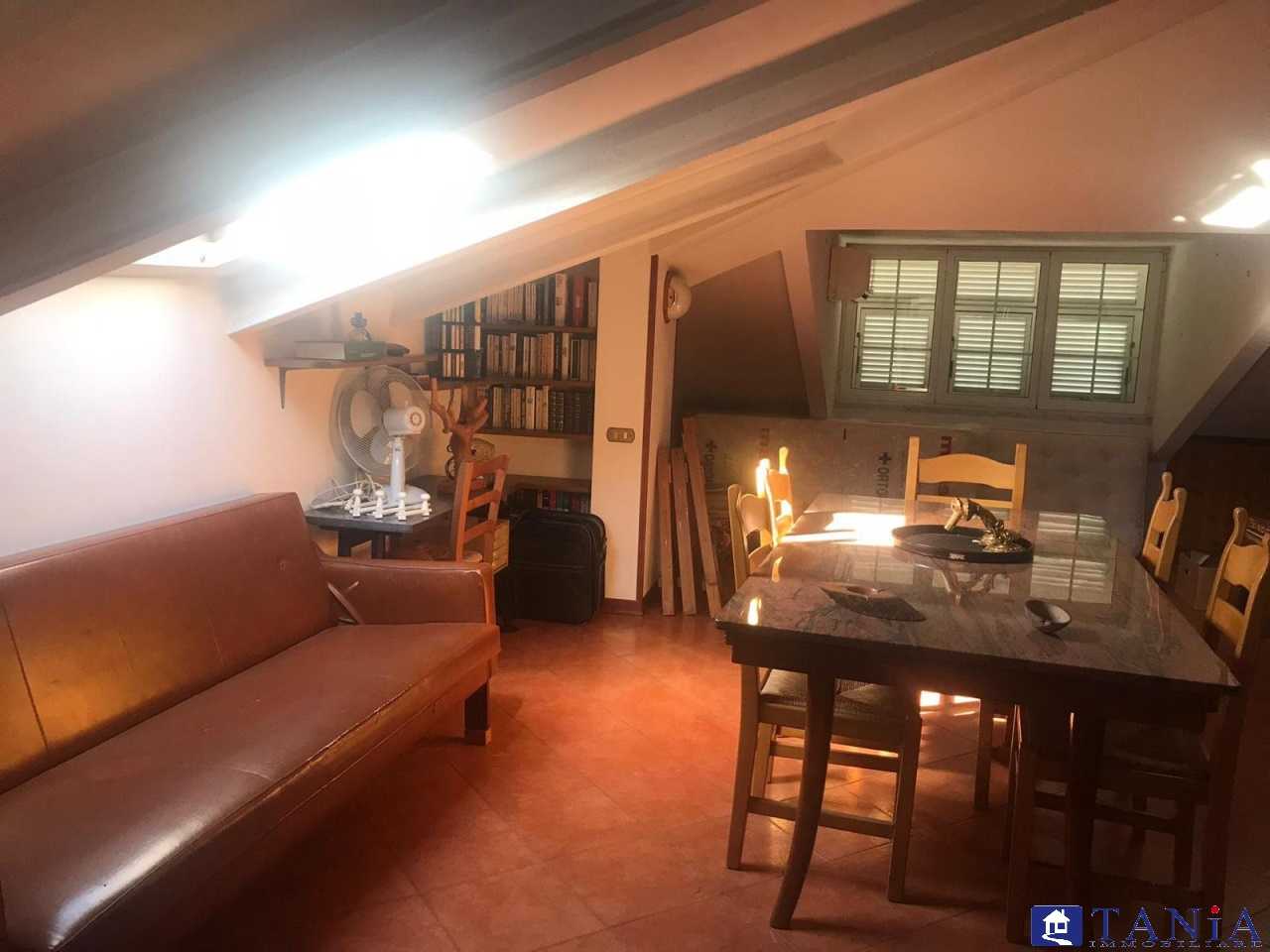 appartamento in vendita a Carrara in zona Marina di Carrara
