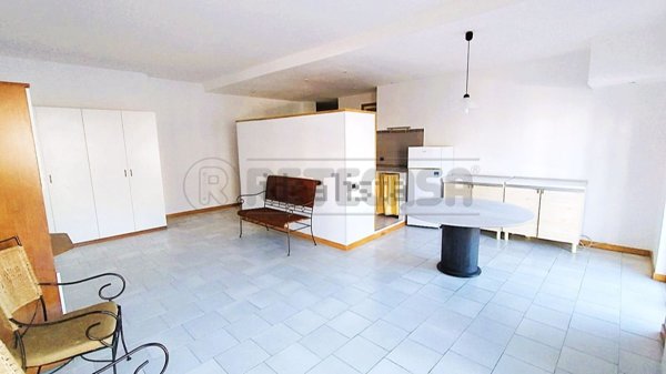 appartamento in vendita a Carrara