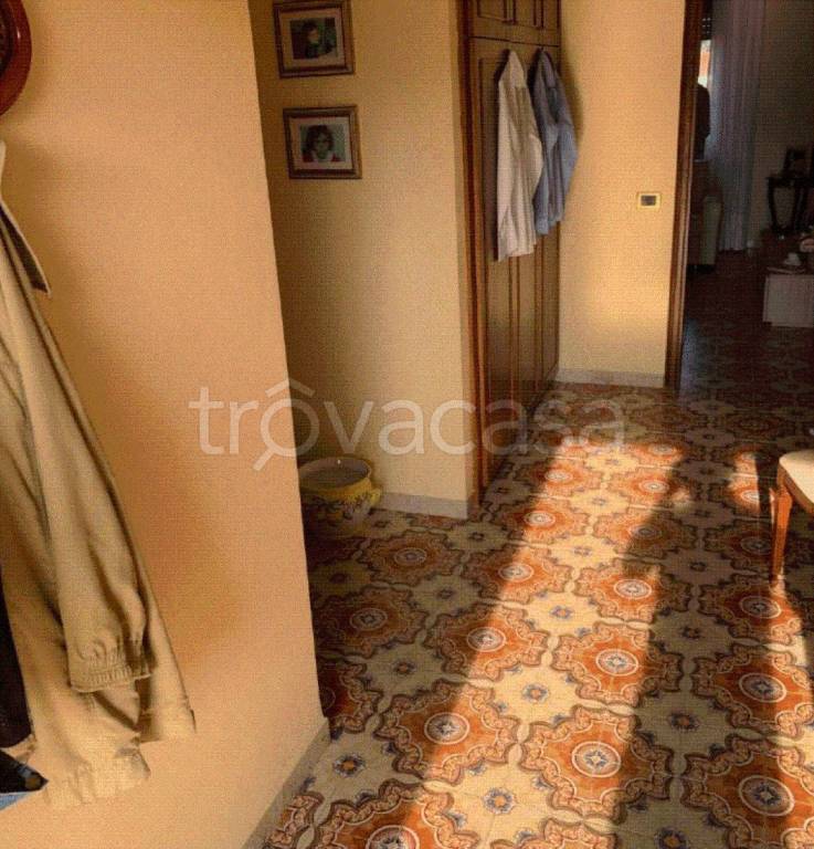 appartamento in vendita a Carrara in zona Fossone