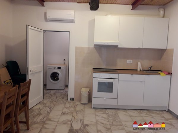 appartamento in vendita a Carrara in zona Centro Città