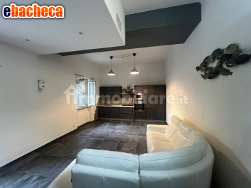 appartamento in vendita a Carrara in zona Centro Città