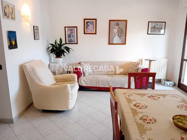 appartamento in vendita a Carrara in zona Stadio