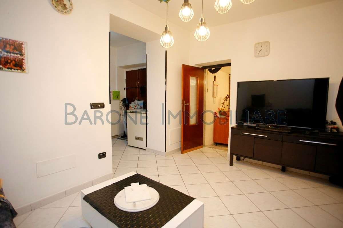 appartamento in vendita a Carrara in zona Bedizzano