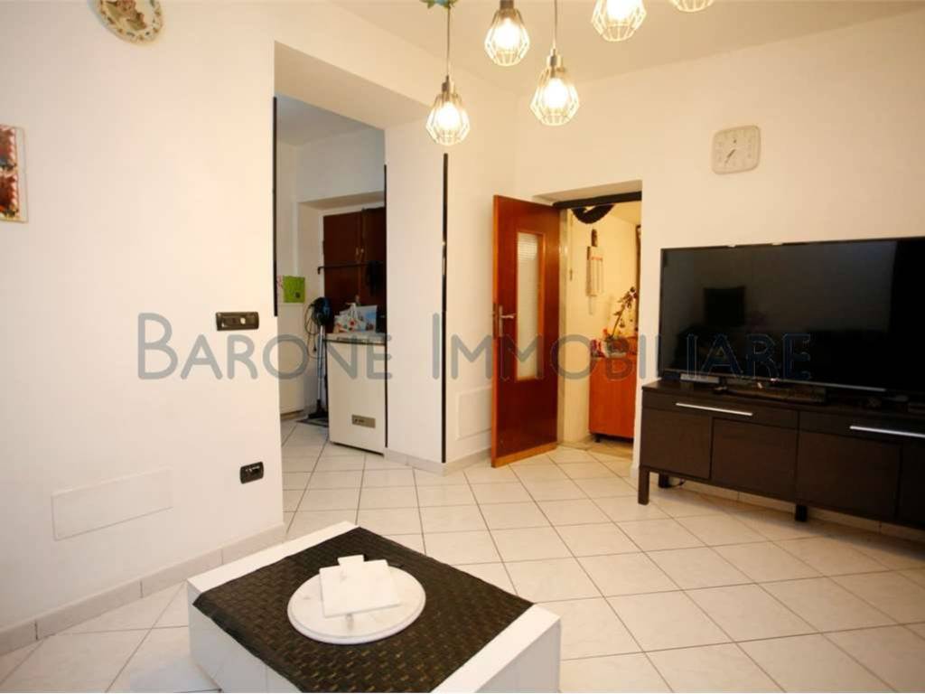 appartamento in vendita a Carrara in zona Bedizzano