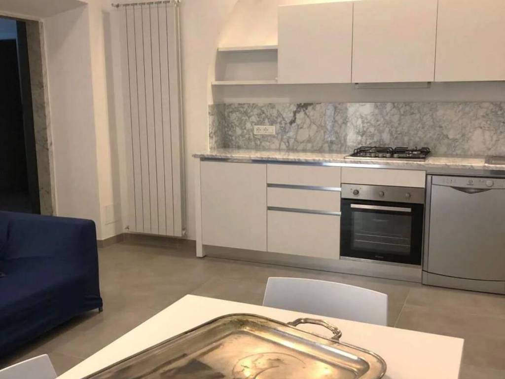 casa indipendente in vendita a Carrara in zona Marina di Carrara