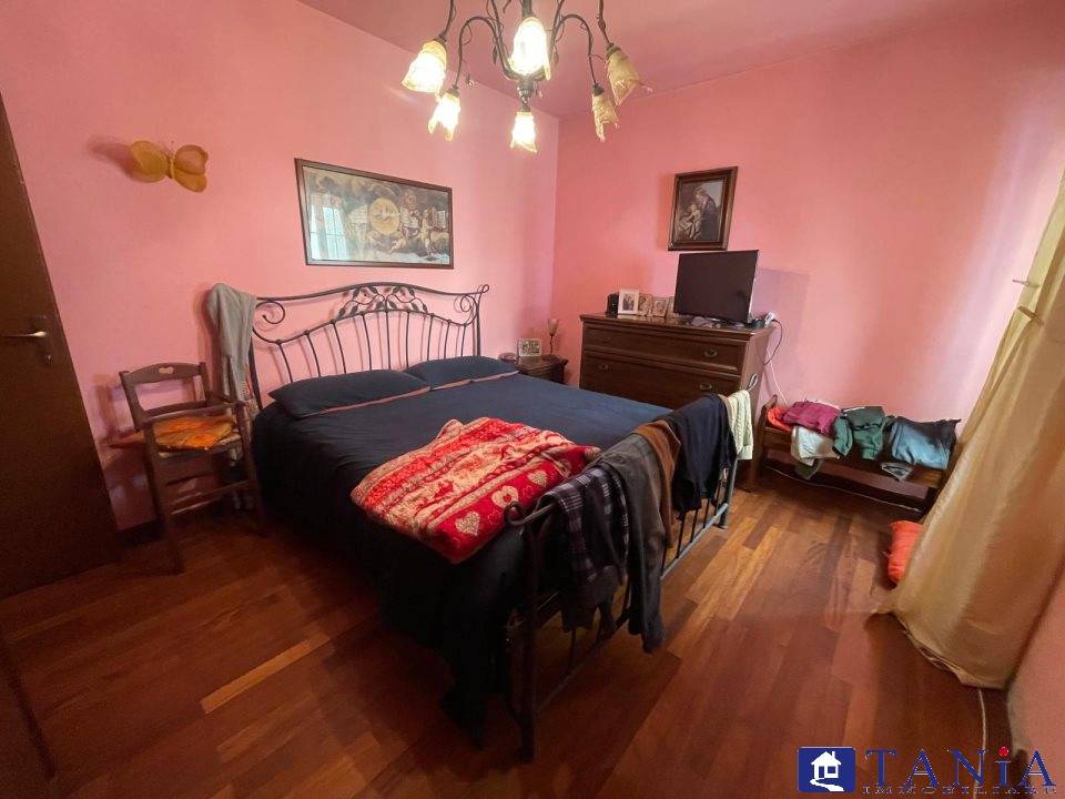 appartamento in vendita a Carrara in zona Avenza
