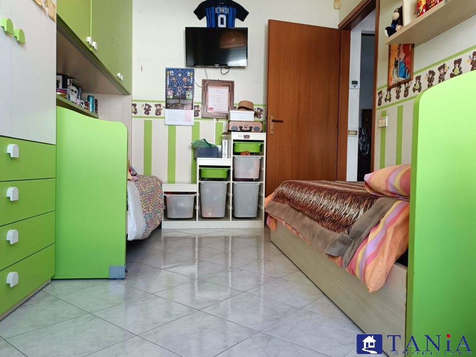 appartamento in vendita a Carrara in zona Avenza