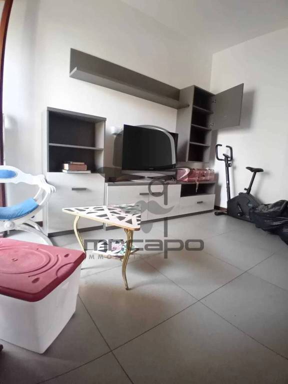 appartamento in vendita a Carrara in zona Marina di Carrara