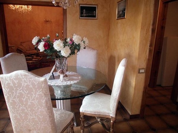 casa indipendente in vendita a Carrara in zona Fossone