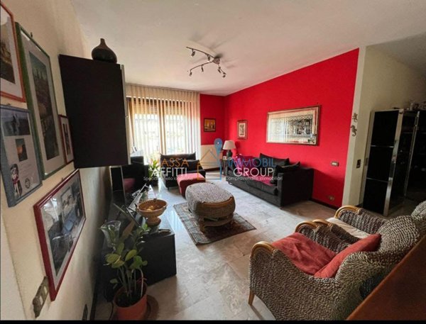 appartamento in vendita a Carrara in zona Marina di Carrara