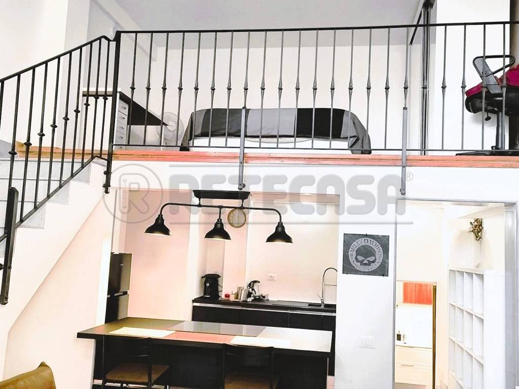 appartamento in vendita a Carrara in zona Centro Città