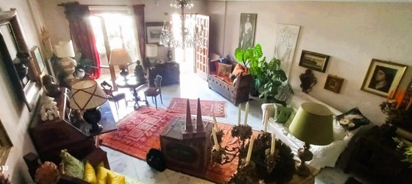 casa indipendente in vendita a Carrara in zona Avenza