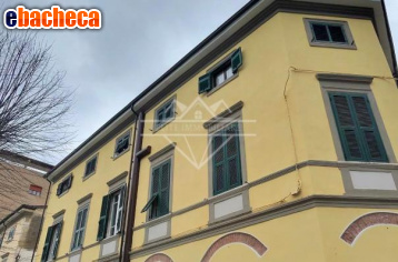 appartamento in vendita a Carrara in zona Centro Città