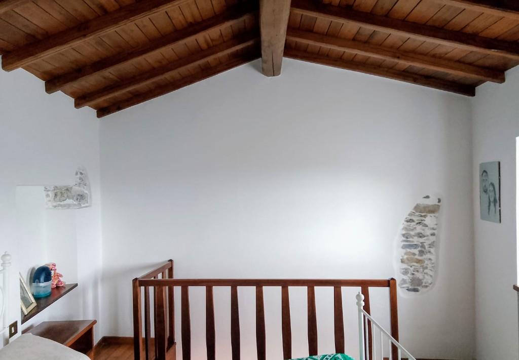 casa indipendente in vendita a Carrara in zona Fontia