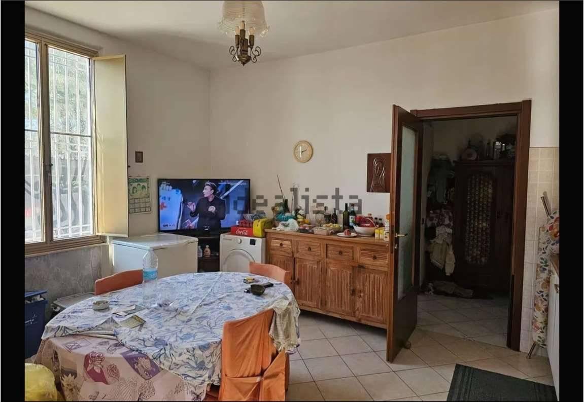 casa indipendente in vendita a Carrara in zona Fossone