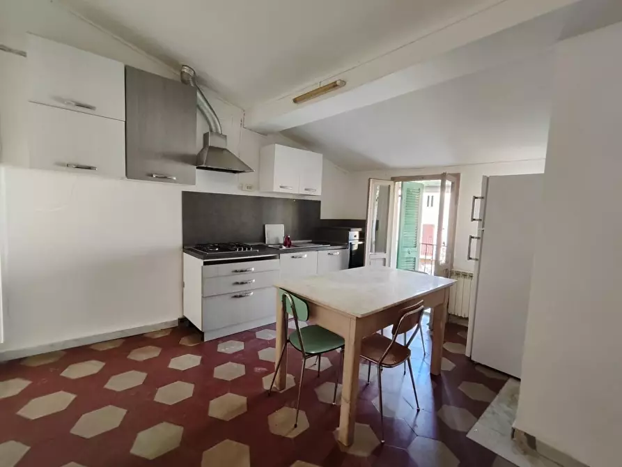 appartamento in vendita a Carrara in zona Centro Città