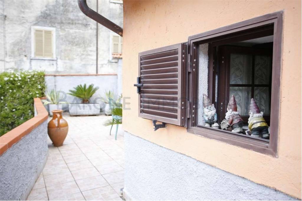 casa indipendente in vendita a Carrara in zona Colonnata