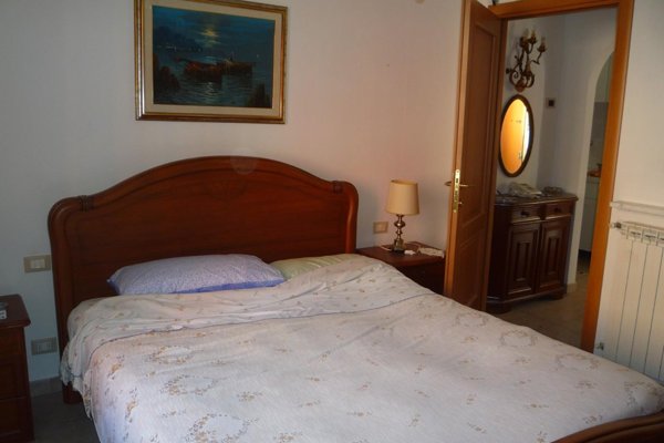 appartamento in vendita a Carrara in zona Centro Città