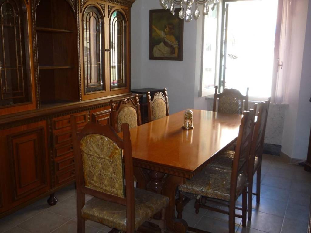 appartamento in vendita a Carrara in zona Centro Città