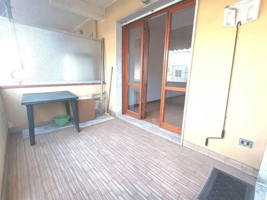 appartamento in vendita a Carrara in zona Stadio